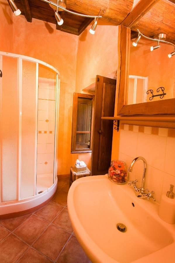 Il Mulino - Beautiful, Family-Friendly Tuscan Villa With Fenced Pool Monterchi 外观 照片